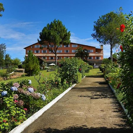 Domaine De L'Ermitage Hotel Mantasoa Ngoại thất bức ảnh