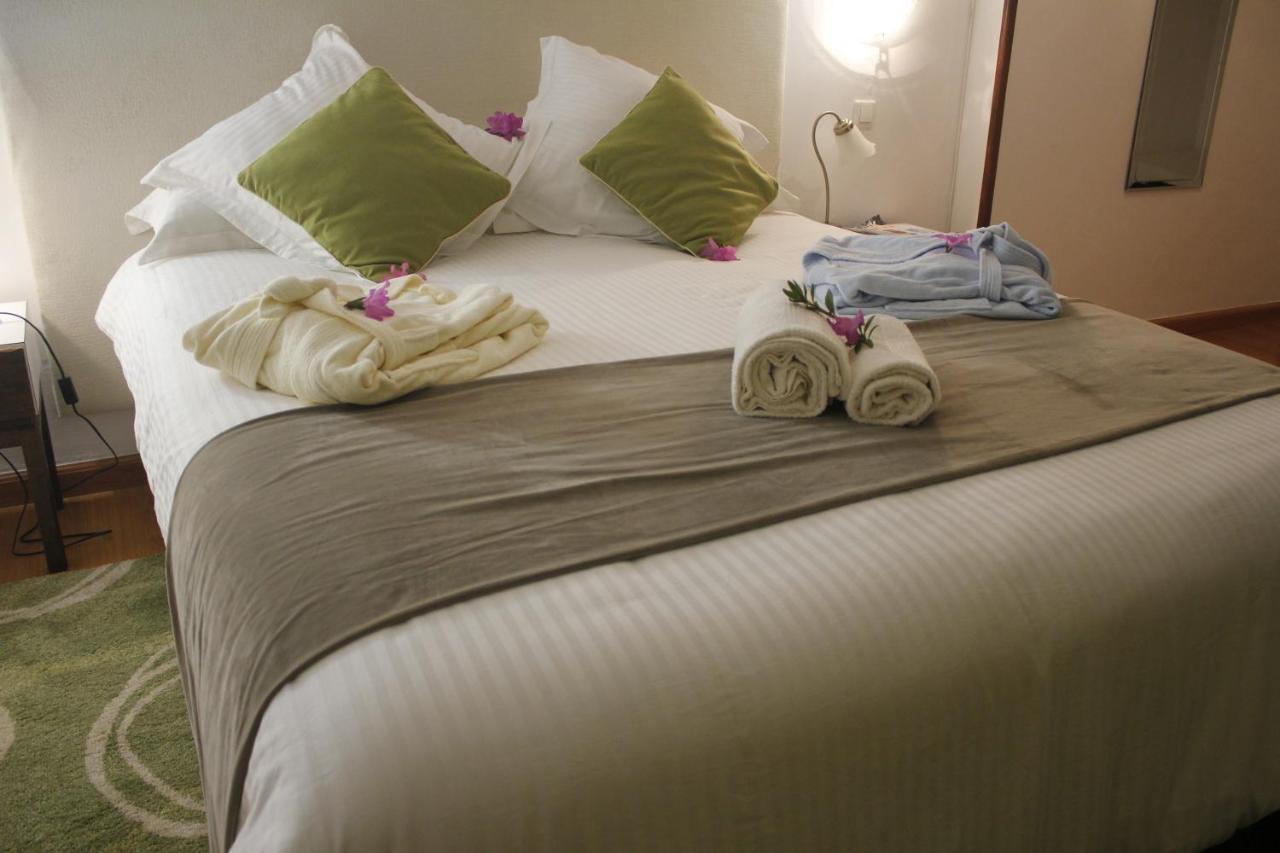 Domaine De L'Ermitage Hotel Mantasoa Ngoại thất bức ảnh
